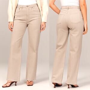 Abercrombie and Finch Curve Love High Rise 90s Relaxed Jean Oat Size 32 / 14